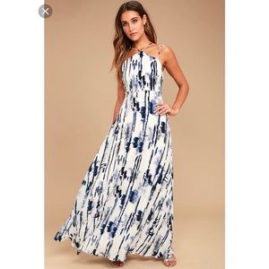 Gorgeous blue & white maxi dress!